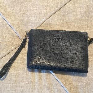 Tory Burch Black Textured Wristlet